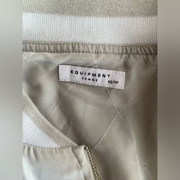 Equipment Bomber Jacket Womens  Sz XS Silk  Light Gray Back Embroidered NWT - Picture 6 of 16